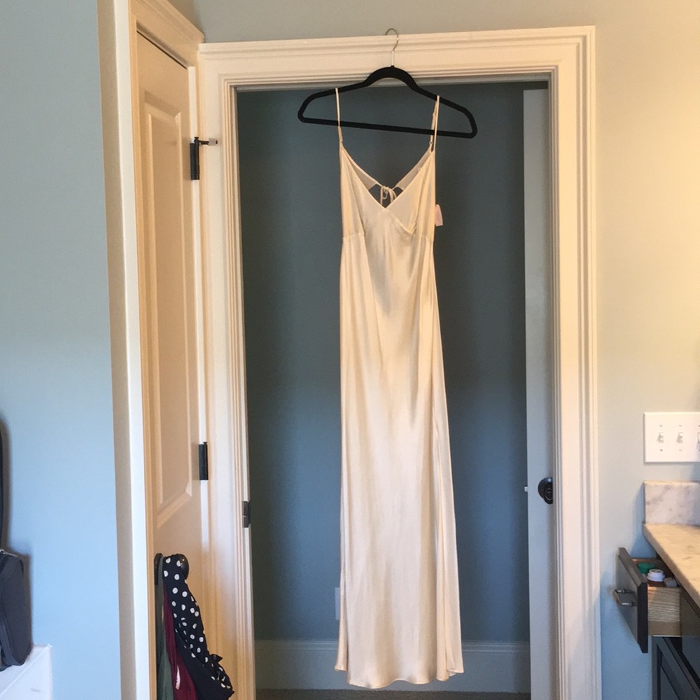 Victoria’s Secret silk negligee NWT